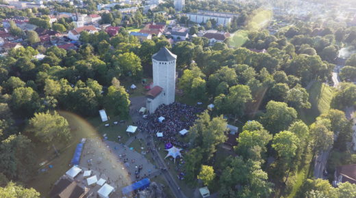 Первый день Фестиваля мнений посетили 6000 человек.  Сегодня фестиваль продолжается!